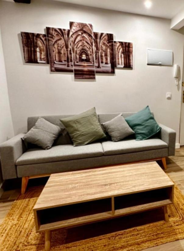 Atuaire Home Los Arcos En El Centro Historico De Burgo 外观 照片